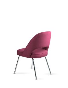 Silla Tapizada Saarinen con patas cromadas - Color Ciruela 2